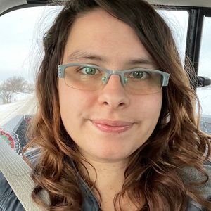 Meet your Posher, Marissa